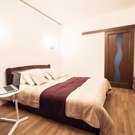 Sova Apartment Lviv Сenter Сity Exteriör bild